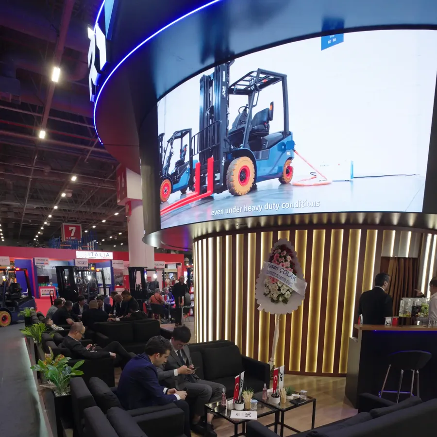 Royal forklift fuar standı
